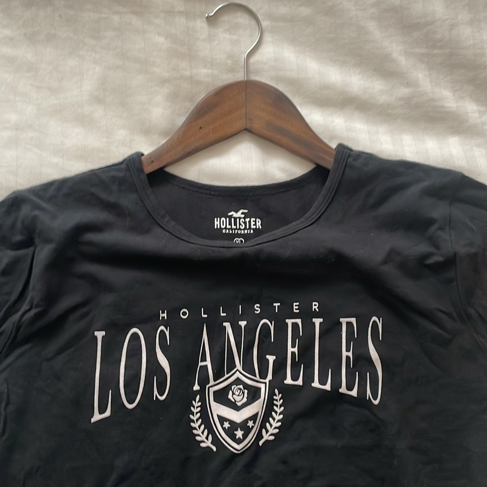 Hollister black crop top